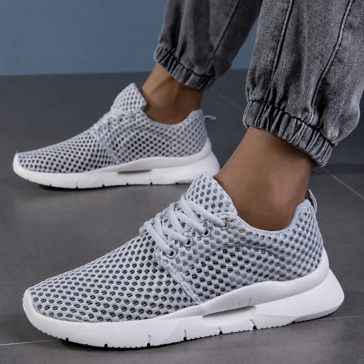 Aero Sneaker™
