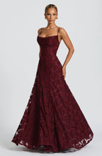 Étoile Elegance Dress
